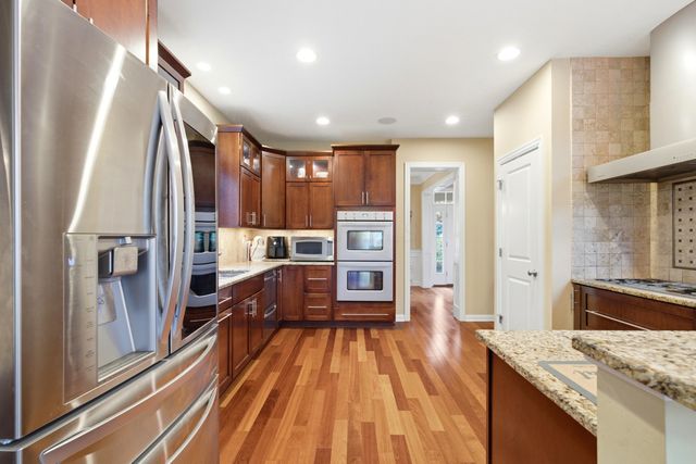 5849 Vandeleur Place, Dublin, OH 43016