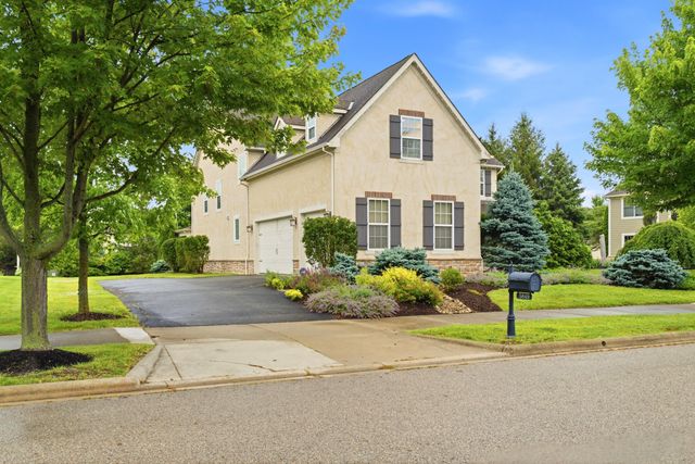 5849 Vandeleur Place, Dublin, OH 43016