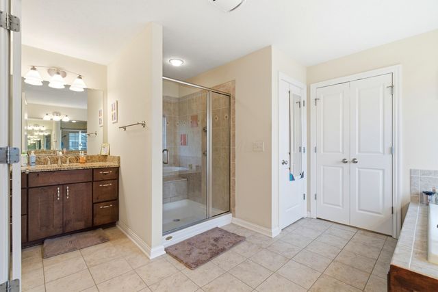 5849 Vandeleur Place, Dublin, OH 43016