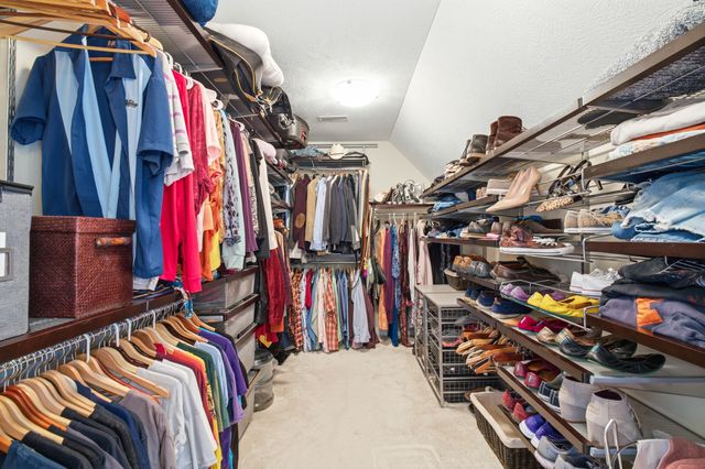 5849 Vandeleur Place, Dublin, OH 43016