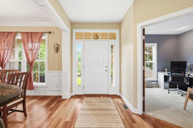 5849 Vandeleur Place, Dublin, OH 43016