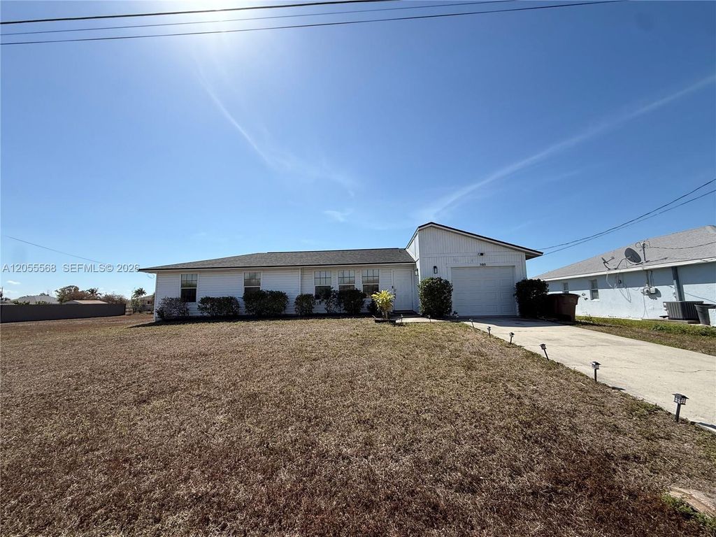 320 SE 26 TERRACE N.A, Cape Coral, FL 33034