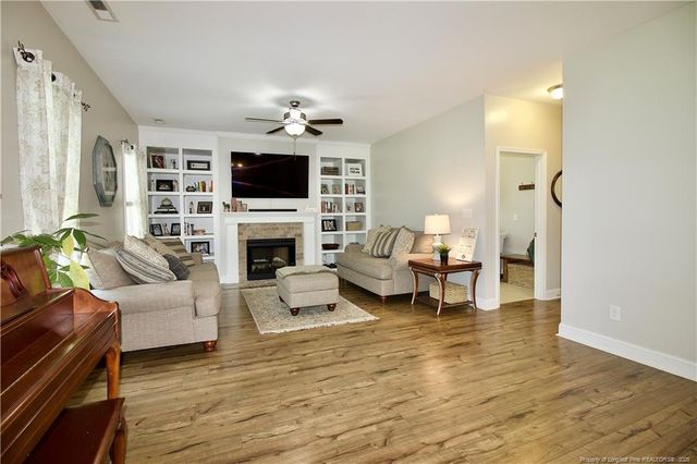 197 Caswell Pines Lane, Raeford, NC 28376