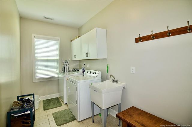 197 Caswell Pines Lane, Raeford, NC 28376