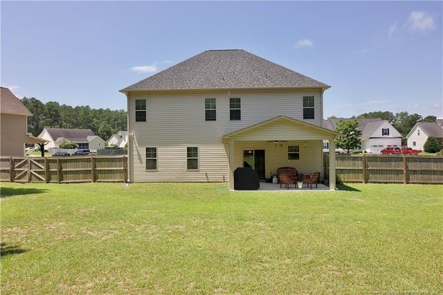 197 Caswell Pines Lane, Raeford, NC 28376
