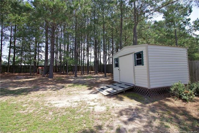 197 Caswell Pines Lane, Raeford, NC 28376