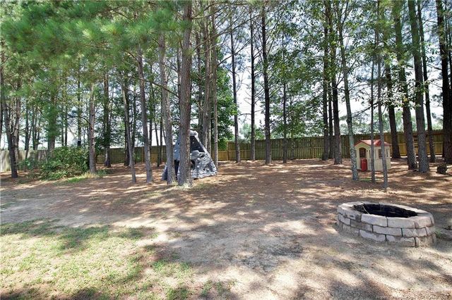 197 Caswell Pines Lane, Raeford, NC 28376