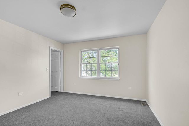 1853 Lake Shore Court, Romeoville, IL 60446