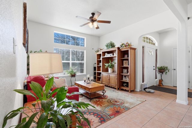 400 Clear Lake, Poteet, TX 78065