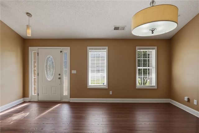 3125 Brookfield Drive, Austell, GA 30106
