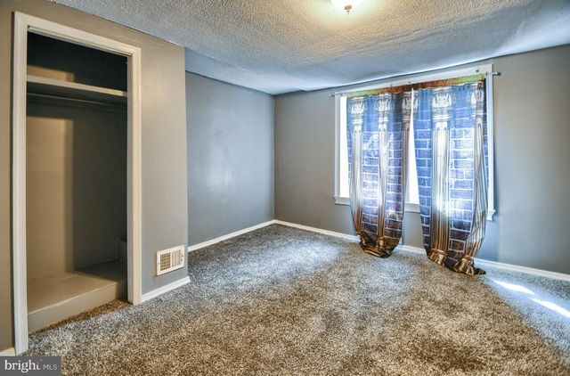 2110 W 6TH STREET, Chester, PA 19013