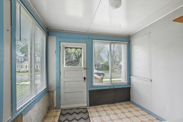 626 6th Street W, Hastings, MN 55033