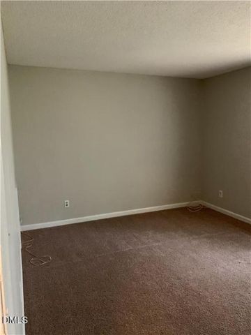 1425 Cherrycrest Drive, Durham, NC 27704