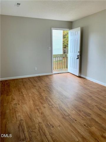 1425 Cherrycrest Drive, Durham, NC 27704