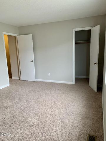 1425 Cherrycrest Drive, Durham, NC 27704