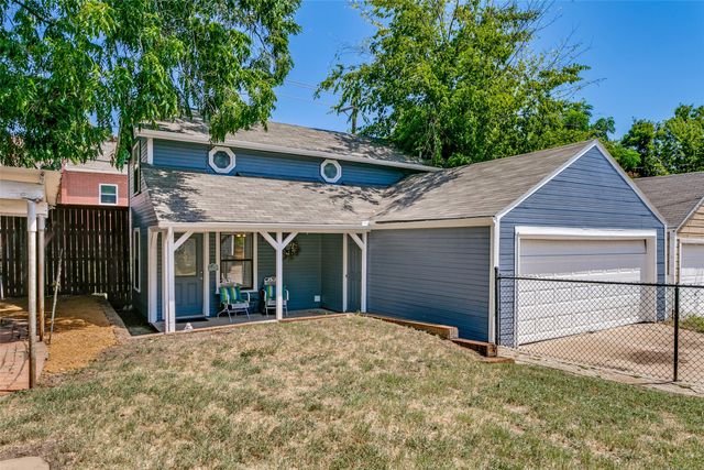 5012 Calmont Avenue, Fort Worth, TX 76107