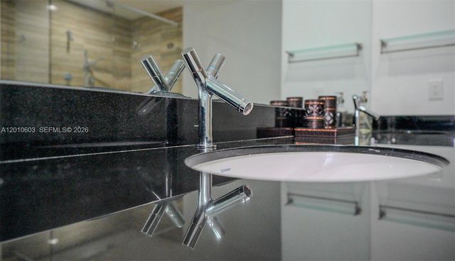 15901 Collins Ave 1102, Sunny Isles Beach, FL 33160