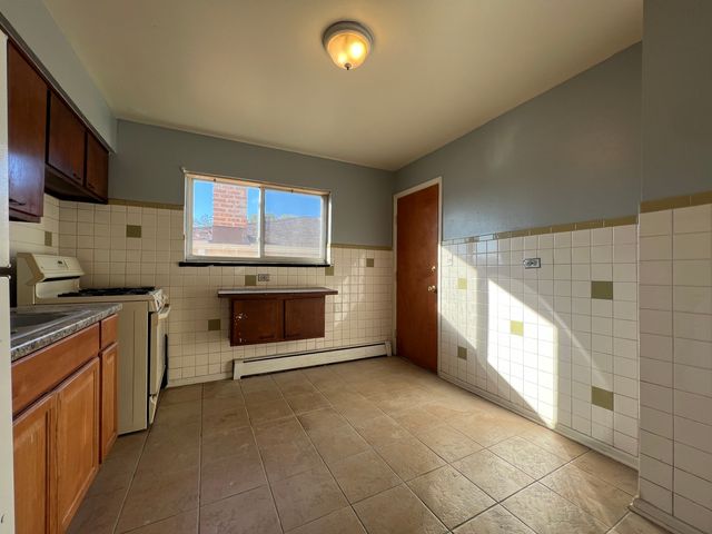 5305 S 72nd Court 4, Summit, IL 60501