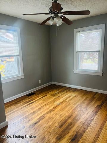 717 Gheens Ave, Louisville, KY 40214