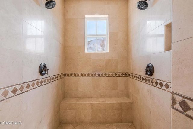 318 Loire Valley Drive, Simi Valley, CA 93065