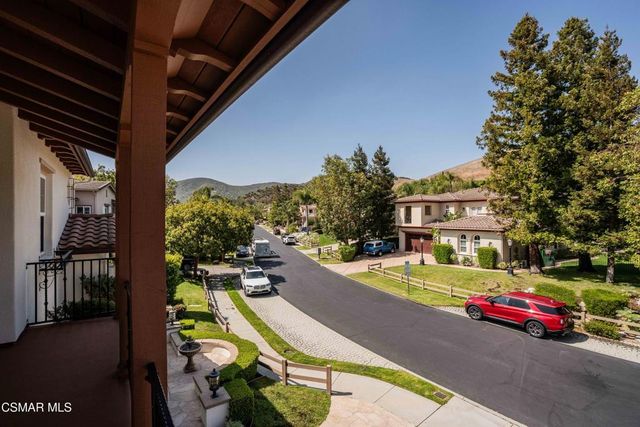 318 Loire Valley Drive, Simi Valley, CA 93065
