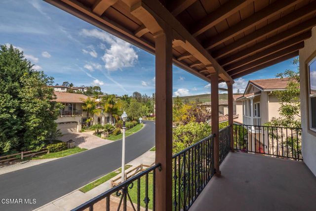 318 Loire Valley Drive, Simi Valley, CA 93065