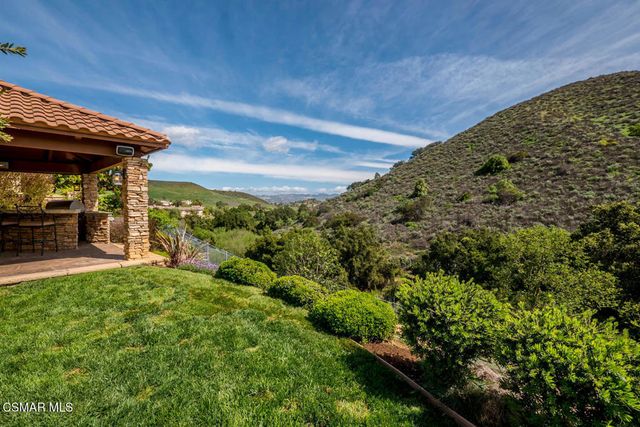 318 Loire Valley Drive, Simi Valley, CA 93065