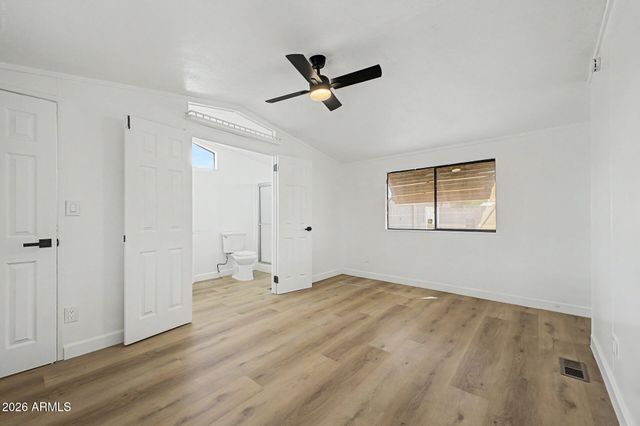7704 E Glade Avenue, Mesa, AZ 85209