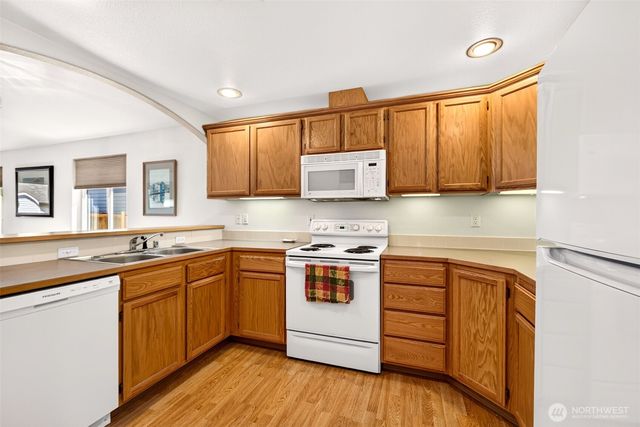 4223 147th Street SW, Lynnwood, WA 98087