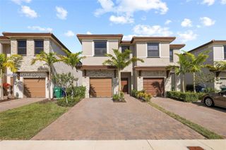 25449 SW 108th Ct, Homestead, FL 33032