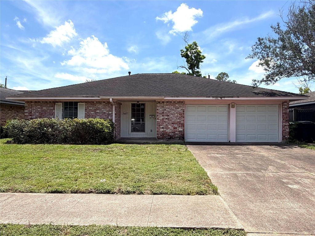 5607 Viking Drive, Houston, TX 77092