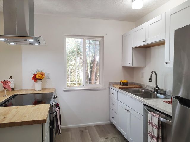 500 Circulo Gallegos NW, Albuquerque, NM 87107