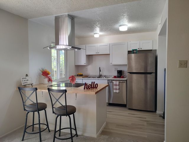 500 Circulo Gallegos NW, Albuquerque, NM 87107