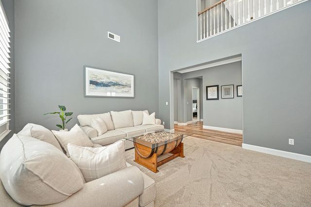 2229 Apple Grey Ln, Rocklin, CA 95765