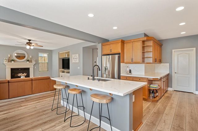 2229 Apple Grey Ln, Rocklin, CA 95765