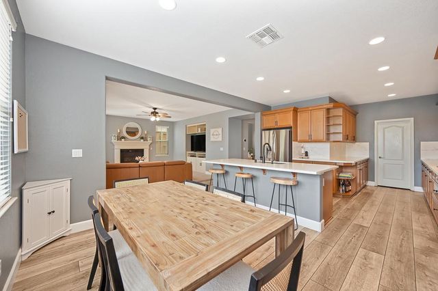 2229 Apple Grey Ln, Rocklin, CA 95765