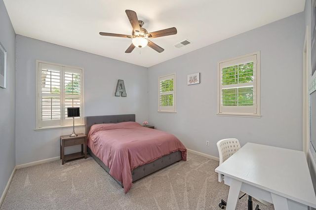 2229 Apple Grey Ln, Rocklin, CA 95765