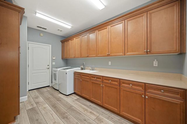 2229 Apple Grey Ln, Rocklin, CA 95765