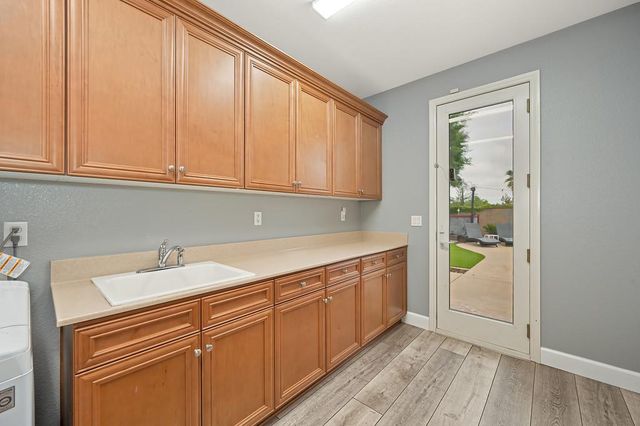 2229 Apple Grey Ln, Rocklin, CA 95765