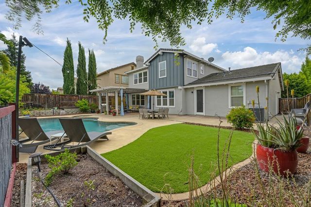 2229 Apple Grey Ln, Rocklin, CA 95765