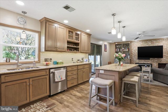 251 STONEGATE CIRCLE NORTH N, Chambersburg, PA 17201