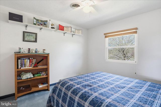 251 STONEGATE CIRCLE NORTH N, Chambersburg, PA 17201