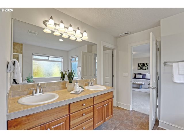 4655 Nw 126TH Pl, Portland, OR 97229