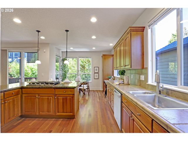 4655 Nw 126TH Pl, Portland, OR 97229