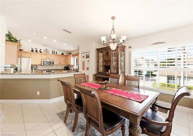 8401 Southbridge DR # 2, Estero, FL 33967