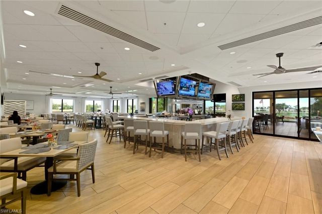 8401 Southbridge DR # 2, Estero, FL 33967