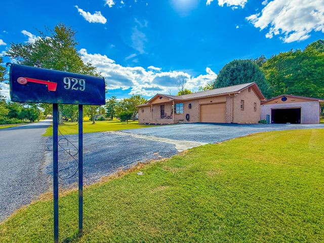 929 Jackson Fariston Road, London, KY 40744