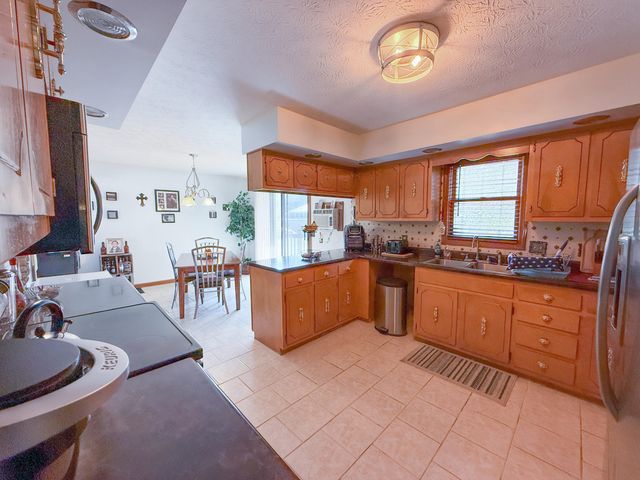 929 Jackson Fariston Road, London, KY 40744