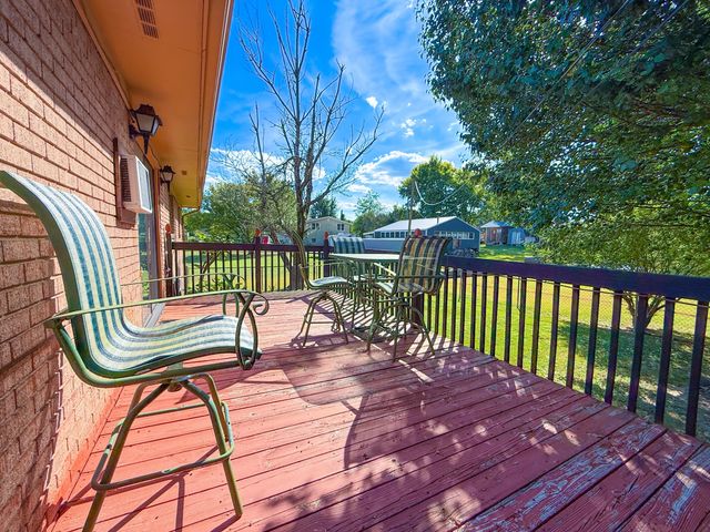 929 Jackson Fariston Road, London, KY 40744