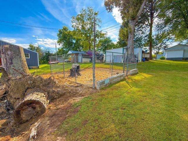 929 Jackson Fariston Road, London, KY 40744